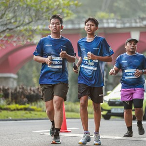 Race photo from BOGORUN 2026