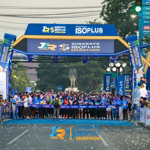 Race photo from SURABAYA ISOPLUS MARATHON 2026