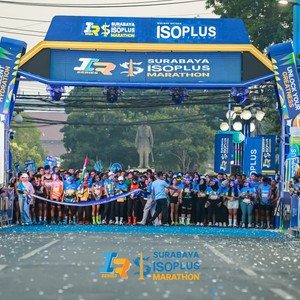 Race photo from SURABAYA ISOPLUS MARATHON 2026