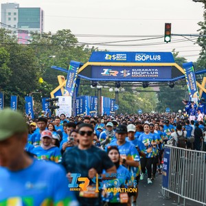 Race photo from SURABAYA ISOPLUS MARATHON 2026