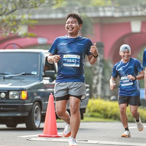 Race photo from BOGORUN 2026