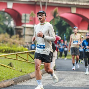 Race photo from BOGORUN 2026