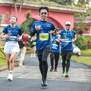 Race photo from BOGORUN 2026