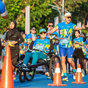Race photo from SURABAYA ISOPLUS MARATHON 2026
