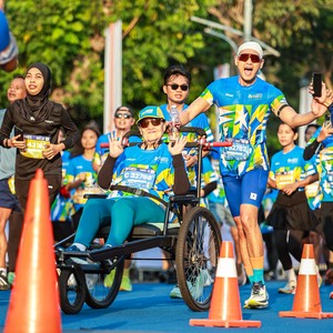 Race photo from SURABAYA ISOPLUS MARATHON 2026