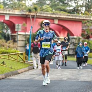 Race photo from BOGORUN 2026