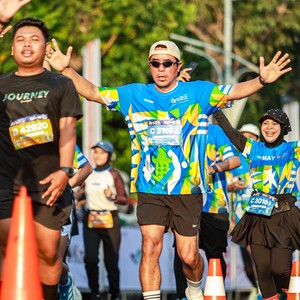 Race photo from SURABAYA ISOPLUS MARATHON 2026