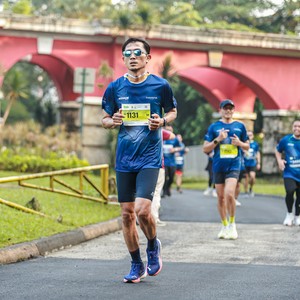 Race photo from BOGORUN 2026