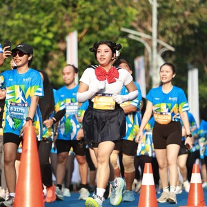 Race photo from SURABAYA ISOPLUS MARATHON 2026