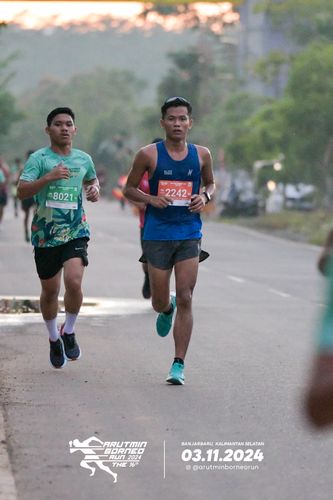 Race photo from Arutmin Borneo Run 2024