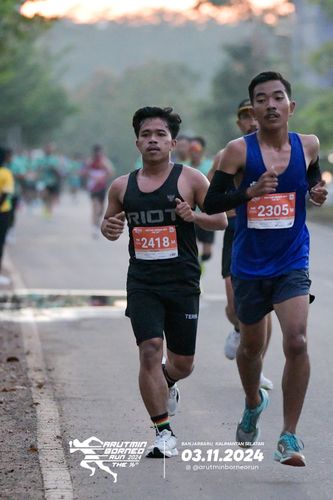 Race photo from Arutmin Borneo Run 2024