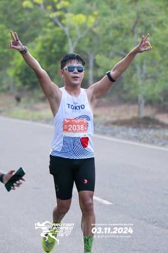 Race photo from Arutmin Borneo Run 2024