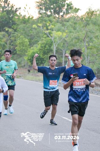 Race photo from Arutmin Borneo Run 2024