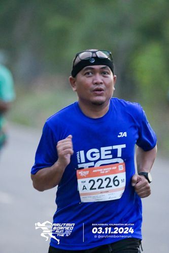 Race photo from Arutmin Borneo Run 2024