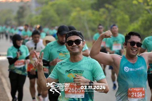 Race photo from Arutmin Borneo Run 2024