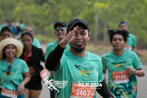Race photo from Arutmin Borneo Run 2024