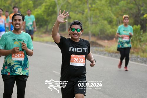 Race photo from Arutmin Borneo Run 2024