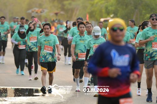 Race photo from Arutmin Borneo Run 2024