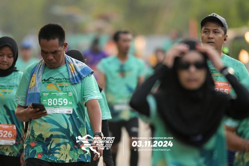 Race photo from Arutmin Borneo Run 2024