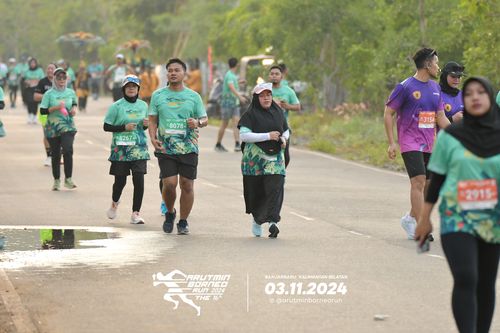 Race photo from Arutmin Borneo Run 2024