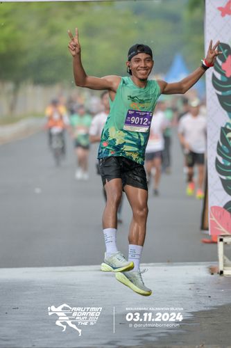 Race photo from Arutmin Borneo Run 2024