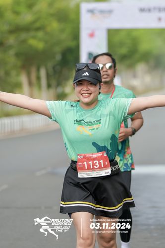 Race photo from Arutmin Borneo Run 2024