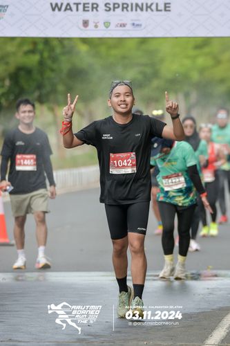 Race photo from Arutmin Borneo Run 2024