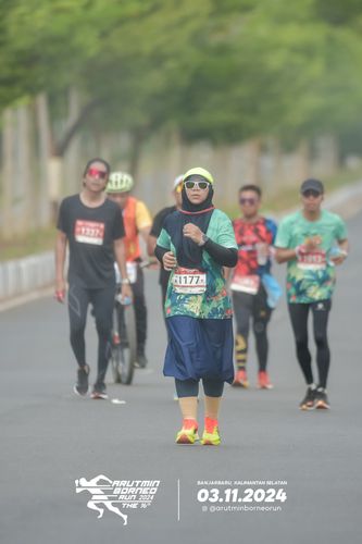 Race photo from Arutmin Borneo Run 2024