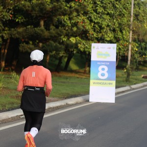Race photo from BOGORUN 2026