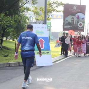 Race photo from BOGORUN 2026