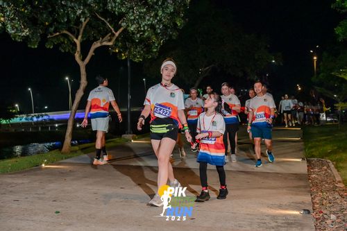Race photo from PIK NITE RUN 2025