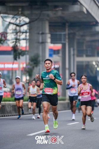 Race photo from ONE RUN 10K 2025