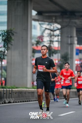 Race photo from ONE RUN 10K 2025
