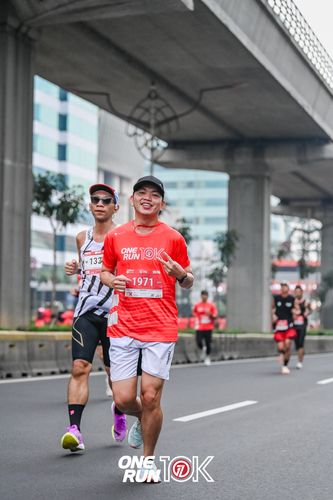 Race photo from ONE RUN 10K 2025