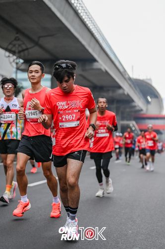 Race photo from ONE RUN 10K 2025