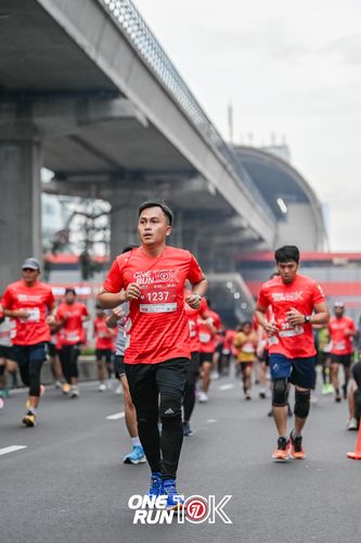 Race photo from ONE RUN 10K 2025