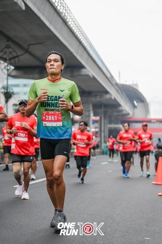 Race photo from ONE RUN 10K 2025
