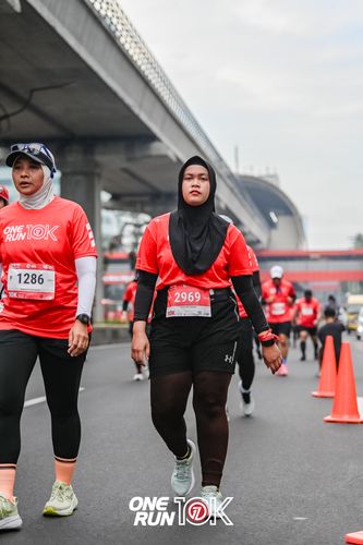 Race photo from ONE RUN 10K 2025