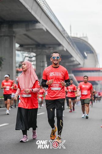 Race photo from ONE RUN 10K 2025