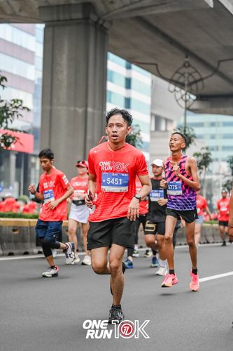 Race photo from ONE RUN 10K 2025