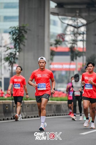 Race photo from ONE RUN 10K 2025