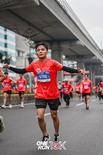 Race photo from ONE RUN 10K 2025