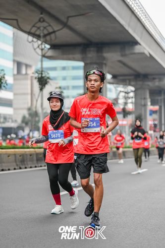 Race photo from ONE RUN 10K 2025