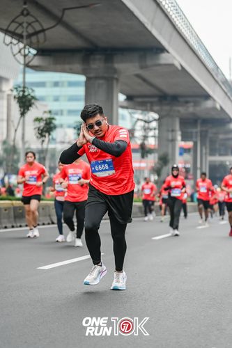 Race photo from ONE RUN 10K 2025