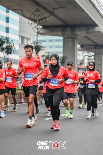 Race photo from ONE RUN 10K 2025