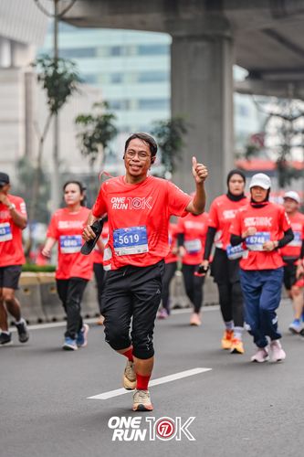Race photo from ONE RUN 10K 2025