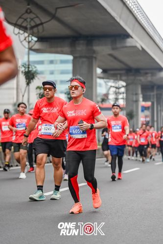 Race photo from ONE RUN 10K 2025