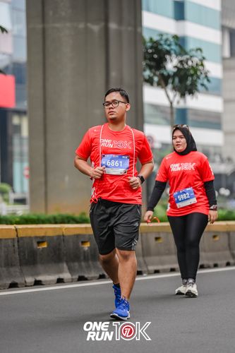 Race photo from ONE RUN 10K 2025