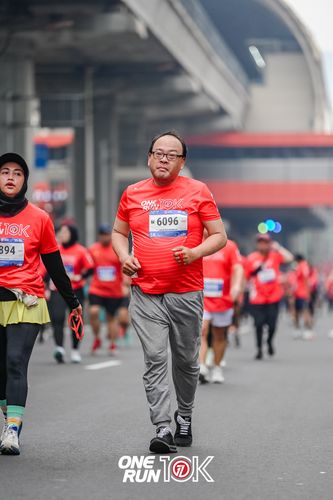 Race photo from ONE RUN 10K 2025
