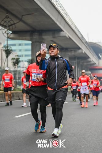 Race photo from ONE RUN 10K 2025